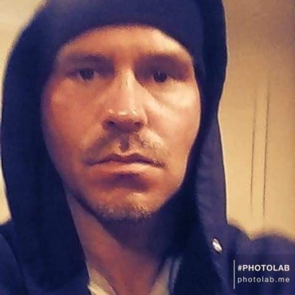 Meet your Posher, Stephen - Picture 1 of 1